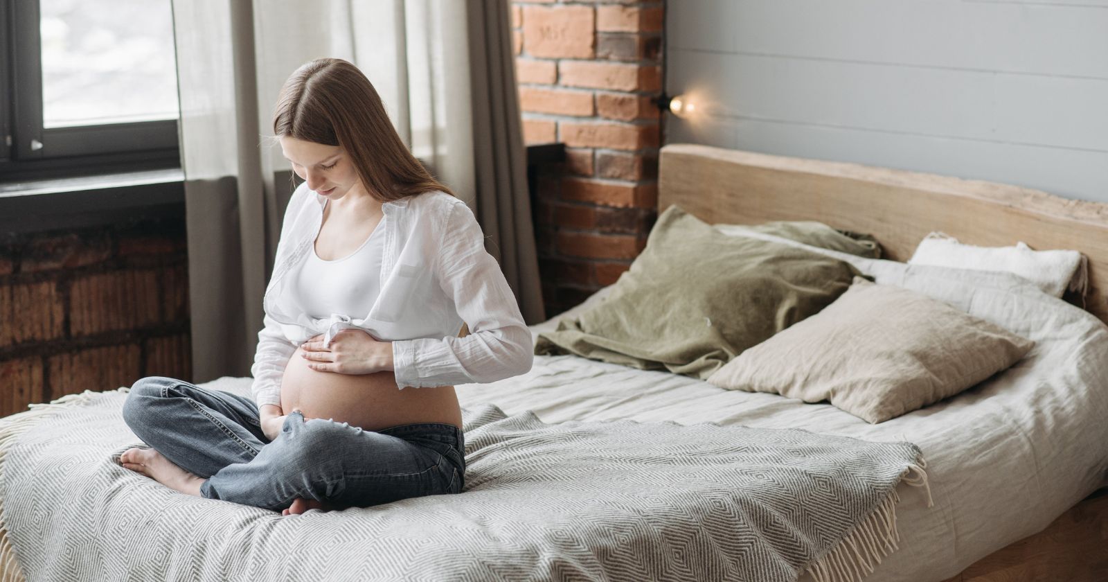 Can you be pregnant and still have periods