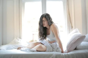 how much time after ovulation pain is the egg released